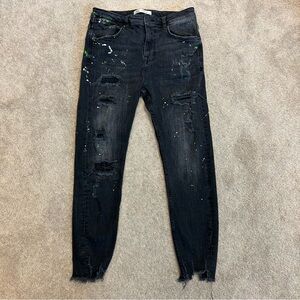 Zara Men’s black Skinny jeans with paint splatter and ripped detailing Sz 31